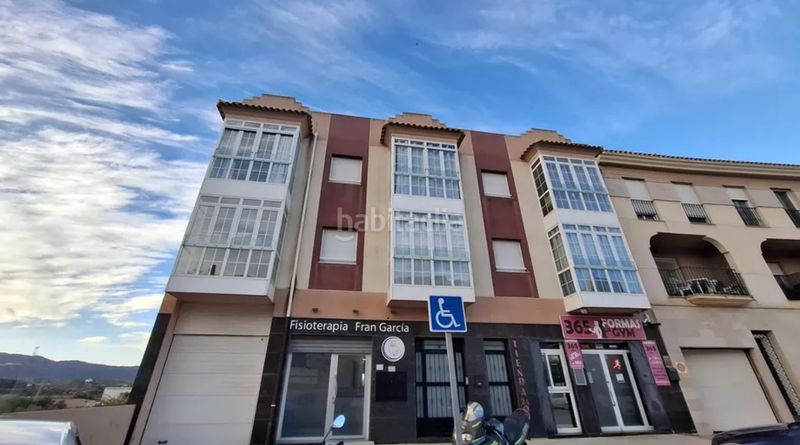 Foto 21cdb4c5-5986-477c-90e7-79b22e862bb8. Apartament amb calefacció aparcament a Turre