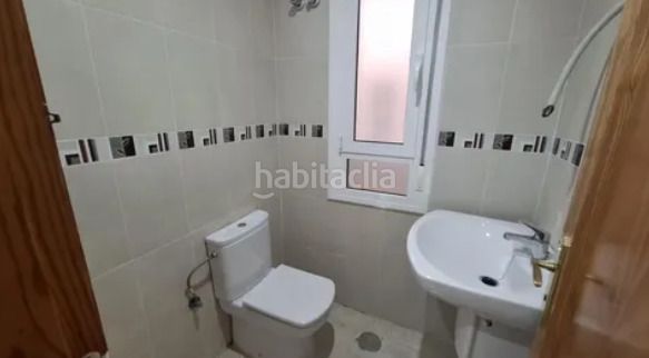 Foto 48fe9c5f-561b-479d-8f8b-f69accbd5e15. Apartament amb calefacció aparcament a Turre