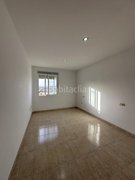 Foto bb6e3ce7-3272-40b8-af3a-81bc244731fc. Apartament amb calefacció aparcament a Turre