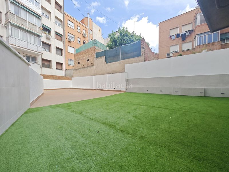 Foto 9f6c977f-35e1-4171-9571-76afdc693622. Planta baixa amb calefacció a Bellas Vistas Madrid
