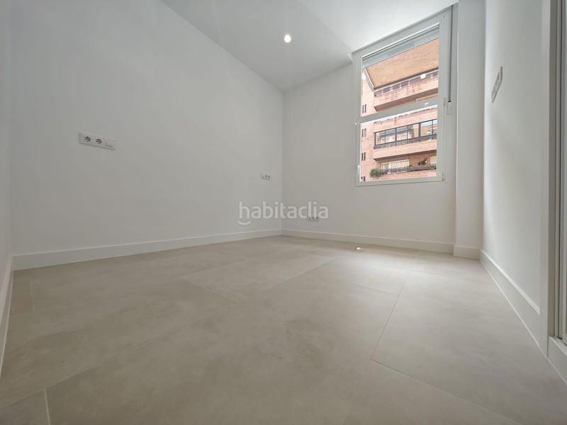 Foto adea8c49-440b-486d-b362-0c0d8a94dcc0. Planta baixa amb calefacció a Bellas Vistas Madrid