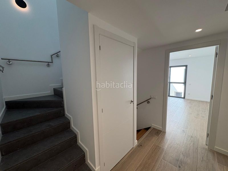Foto c0ced996-495c-43b2-91d7-fbbc29e61234. Location duplex avec chauffage dans Centre Sabadell