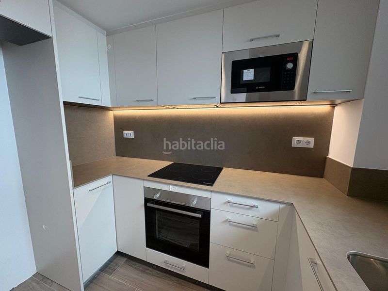 Foto dd7416da-9d38-4a50-81de-34b33e15b726. Location duplex avec chauffage dans Centre Sabadell