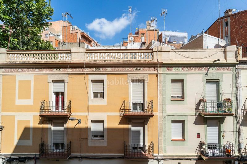 Foto 0a24ecc9-c087-40fc-be3d-1f7d01c5ad34. Pis a Sants-Badal Barcelona