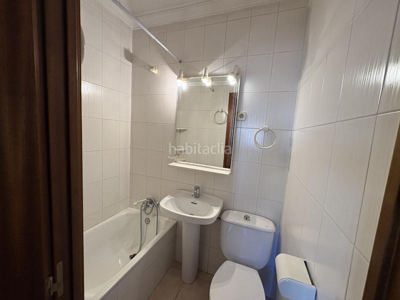 Foto b7032e2f-65a1-45df-b984-03e2219c0379. Xalet a Centre Sabadell