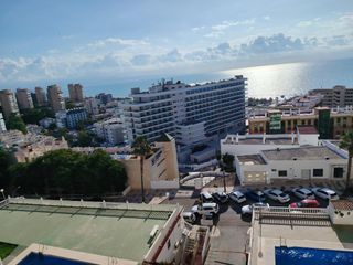 Appartement à El Bajondillo. Cerca de la playa y centro de torremolinos
