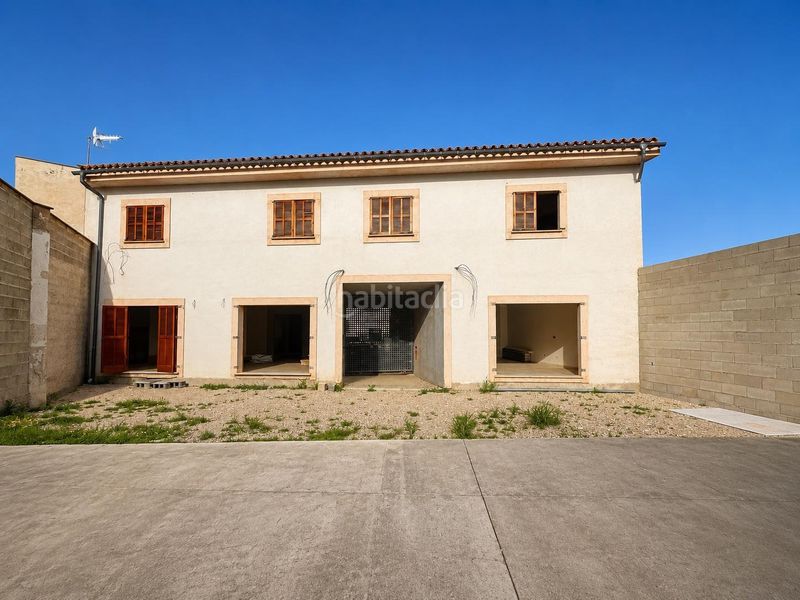 Foto 02a2dbba-b9aa-4e6b-b427-27ee57f5e211. Casa aparellada amb aparcament a Selva