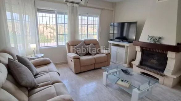 Foto be583139-9dde-4c63-a2de-98fb0f217734. Casa aparellada amb calefacció aparcament a Huércal - Overa