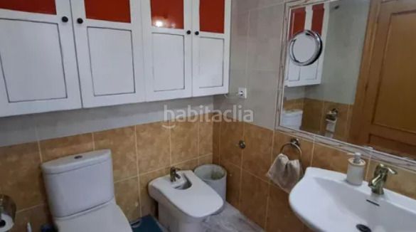 Foto df41e6df-41c1-47fc-9554-da17296e01fd. Casa aparellada amb calefacció aparcament a Huércal - Overa
