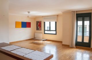 Duplex in Centro