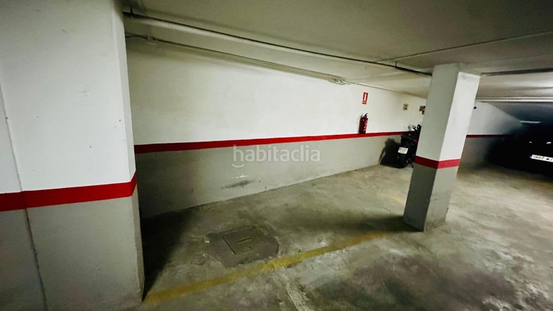 Foto 6023ce08-13c0-4be7-98bb-da921f13f2ee. Aparcament cotxe a Russafa Valencia