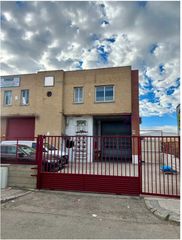 Capannone industriale in Los Olivos-Los Ángeles. Calle impresores en getafe