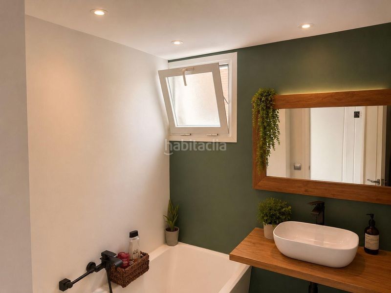 Foto 4d29967a-b092-4d96-90f4-043158b5eddd. Apartament amb aparcament piscina a S´Eixample-Can Misses Ibiza