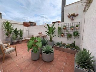 Chalet in Ca n'Aurell. A 5 minutos a pie de la plaça vella