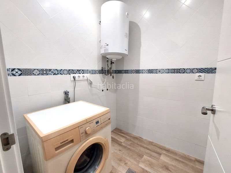 Foto dd123588-bd85-45e8-89e0-6269700f79e5. Xalet a Abrera