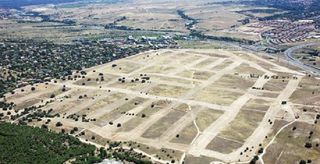 Finca rústica a El Bosque. Parcela de 525 m2  plana monte de la villa