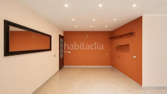 Foto add78e5f-92af-44e7-857b-a2eb6e579d22. Pis a Creu de Barberà Sabadell