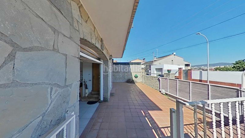 Foto cc980a4e-b73c-4ec2-9f73-477a86871681. Chalet a 9 minutos a pié carrefour vallés en Can Parellada Terrassa