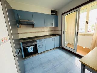 Apartament a Monte Porreiro. Cerca del supermercado froiz