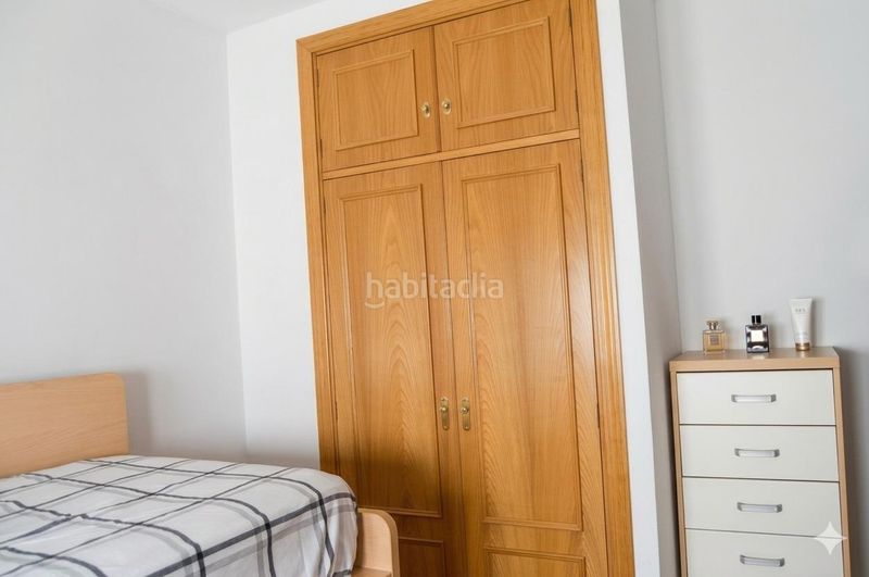 Foto 6717b6b3-7357-435b-baf1-5151359394d3. Casa aparellada amb calefacció aparcament a Montesol - Mejostilla Cáceres