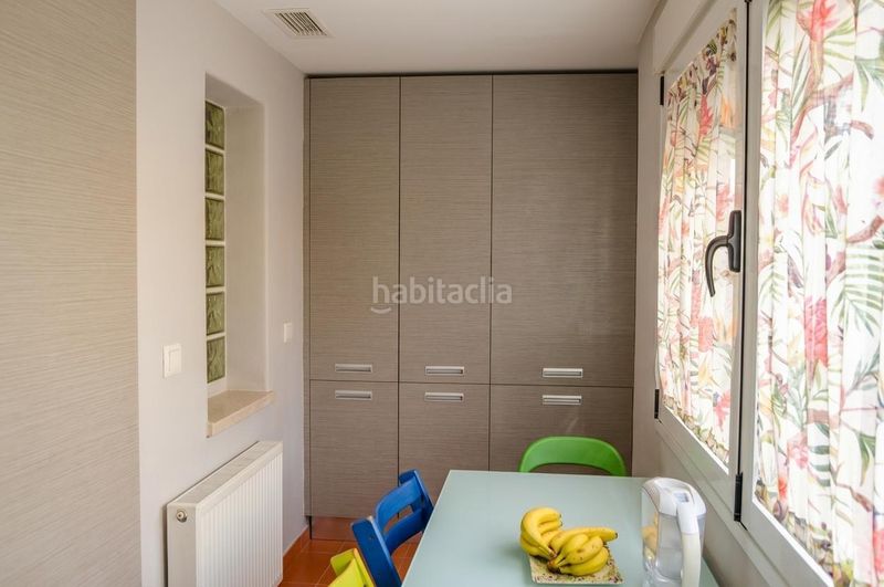 Foto 9d993238-112a-4395-9406-d029dad069b5. Casa aparellada amb calefacció aparcament a Montesol - Mejostilla Cáceres