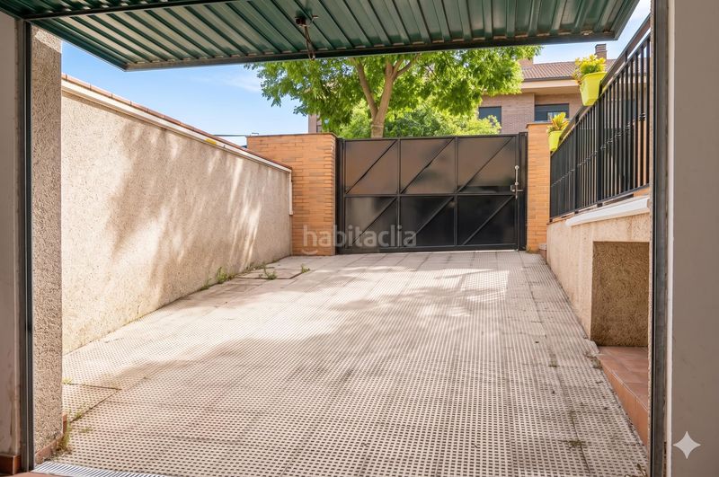 Foto c818cacc-db86-4740-a019-2de1052ea598. Casa aparellada amb calefacció aparcament a Montesol - Mejostilla Cáceres