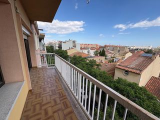 Etagenwohnung in Eixample. Eixample, a un paso de avda barberà