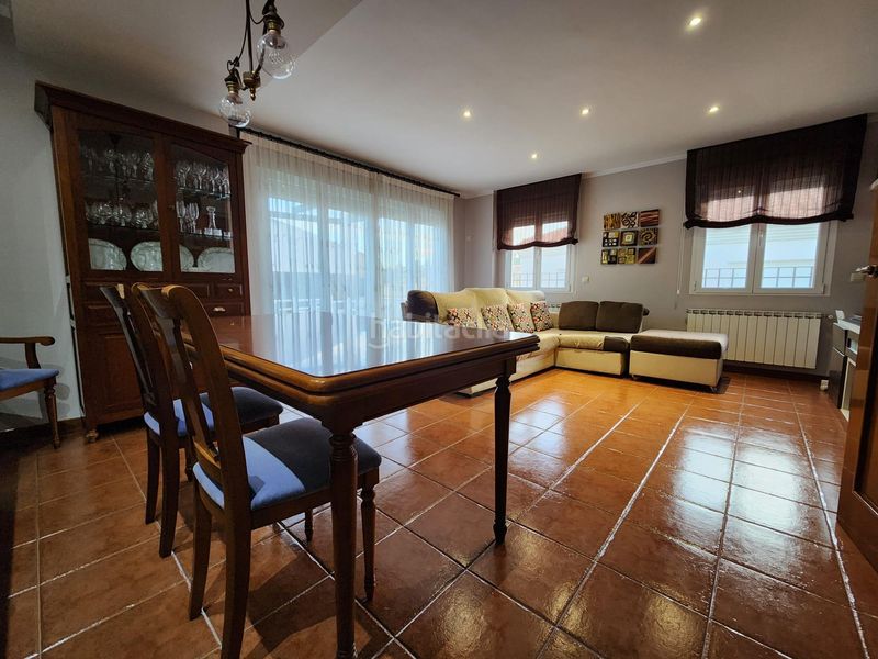 Foto ee87755a-9ca3-4343-add4-cd02d8a0b81e. Casa aparellada amb calefacció aparcament a Tobarra
