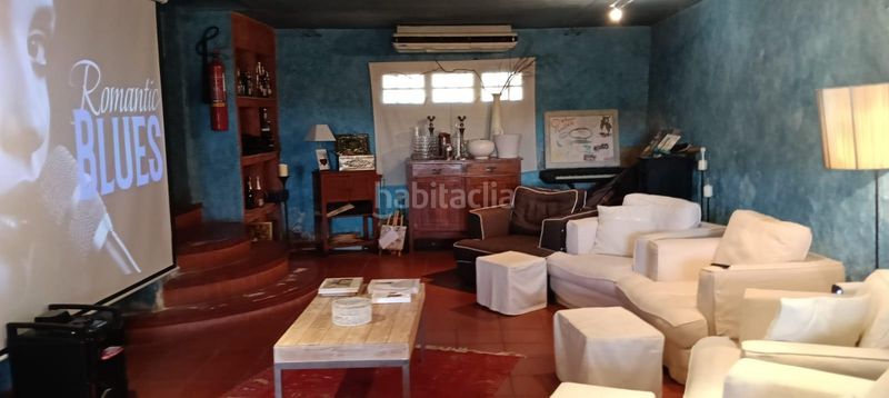 Foto 27aa8e85-56e3-4d9a-b079-45949467eb5c. Masia amb calefacció aparcament a Subirats