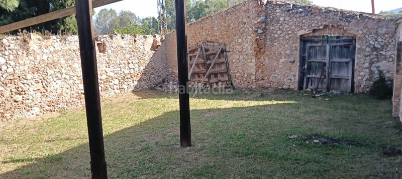 Foto 3eb2c03d-2a6b-4c34-947b-1137f4c8749f. Masia amb calefacció aparcament a Subirats