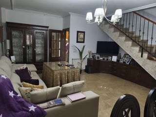 Chalet in Andújar. Al final del paseo de las vistillas