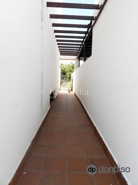 Foto a2a26191-8fa0-4bd5-b740-ddf69a15338a. Xalet amb aparcament piscina a Ayamonte ciudad Ayamonte