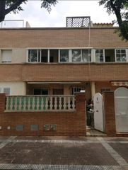 Casa aparellada a Casc Antic - Nou Cambrils