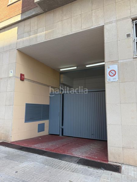 Foto d7718d0a-32e8-4947-8891-d496b480cb78. Aparcament cotxe a Sant Pere i Sant Pau Tarragona