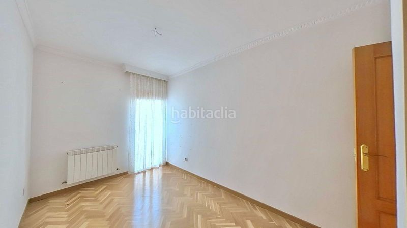 Foto 6966a08b-6ef1-4adf-b442-4a845333f39f. Apartament amb calefacció aparcament a Centro Aranjuez