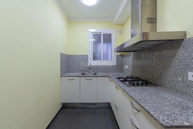 Foto 1d478746-8d06-4b6b-905a-49a8b11cd39c. Piso rocafort diputació en La Nova Esquerra de l´Eixample Barcelona