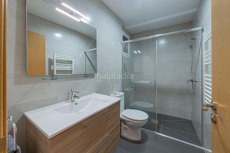 Foto 36898031-74d4-4989-83d5-1259b133770e. Piso rocafort diputació en La Nova Esquerra de l´Eixample Barcelona
