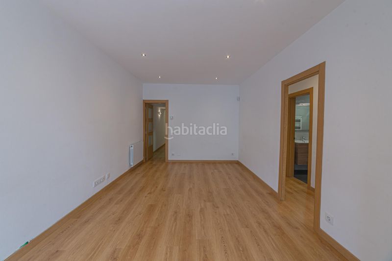 Foto 4e0c9d69-1678-454b-b4ea-87063bf709a1. Piso rocafort diputació en La Nova Esquerra de l´Eixample Barcelona