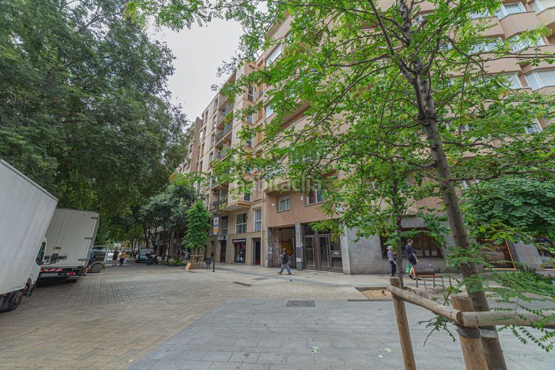 Foto c422ed86-ab65-40c5-bc9b-04600694a518. Piso rocafort diputació en La Nova Esquerra de l´Eixample Barcelona
