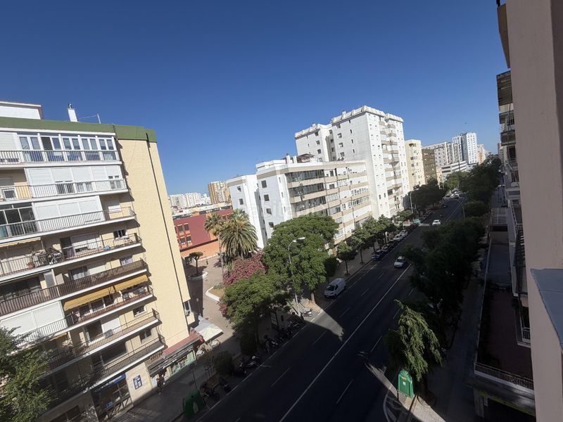 Foto b879fb56-6ae9-470a-80da-3c0ad46f523a. Pis amb aparcament a Paseo Marítimo - San José - La Laguna Cádiz