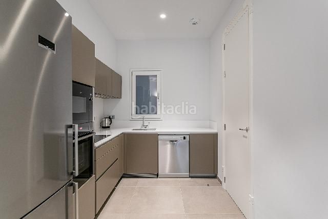 Foto d6ee7039-3531-478d-81b0-16cedd2abd57. Pis amb calefacció aparcament a L´Antiga Esquerra de l´Eixample Barcelona