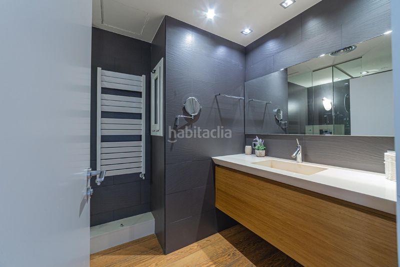 Foto 4a1da74c-df59-4ca2-b6ff-0ced1850ec55. Pis amb calefacció aparcament a Barri de les Corts Barcelona