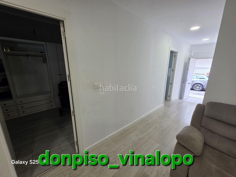 Foto 52ce94d6-58d1-42cc-9b99-3a2d969e437f. Planta baixa a Centro Elda