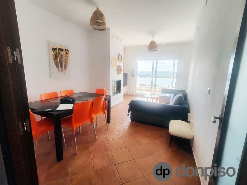 Foto f21649c3-aa16-440d-b5ba-67d044638145. Casa aparellada a Ayamonte ciudad Ayamonte