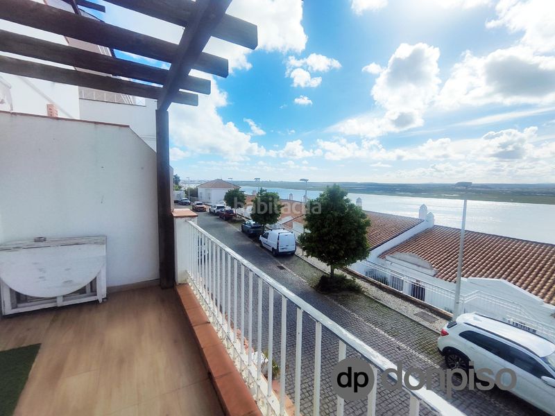 Foto f830ac67-5055-4417-a62c-8dbb00dd3242. Casa aparellada a Ayamonte ciudad Ayamonte