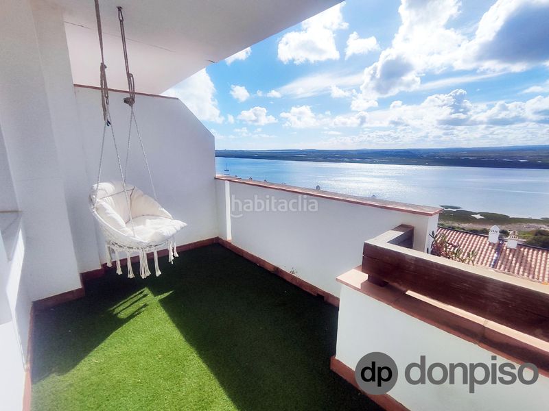 Foto fba8d357-b836-4878-9143-decb5174eda2. Casa aparellada a Ayamonte ciudad Ayamonte