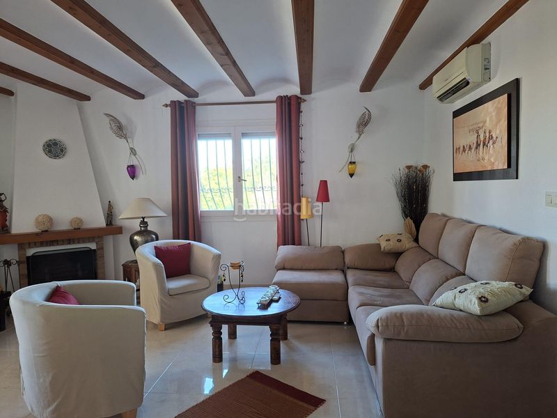 Foto 9dd58492-8dd6-4fc2-a2ba-308e215fb588. Apartament amb calefacció aparcament piscina a El Montgó Dénia