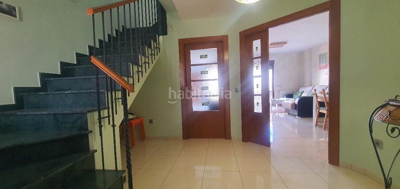 Foto a65938c4-517c-40d7-94e1-ec4a9eb292d3. Casa aparellada amb calefacció aparcament a Hellín