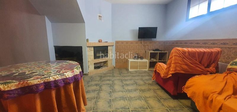 Foto ace916d9-5b2e-4b55-837b-51f288e32f2e. Casa aparellada amb calefacció aparcament a Hellín