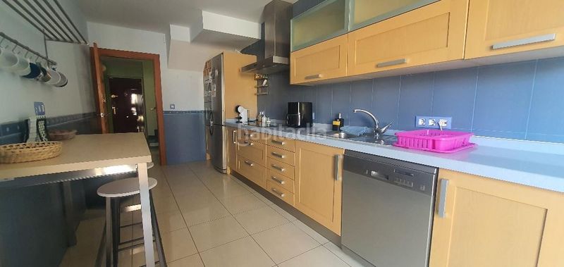 Foto f0a9bef5-a767-4452-81aa-ba060cc97735. Casa aparellada amb calefacció aparcament a Hellín